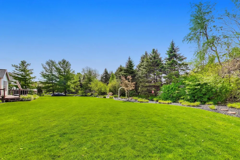 292 River Run Drive Royalton Township, MI 49085