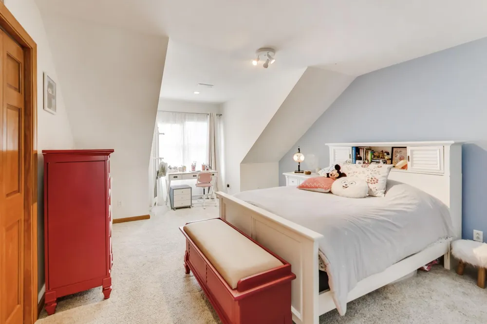 292 River Run Drive Royalton Township, MI 49085