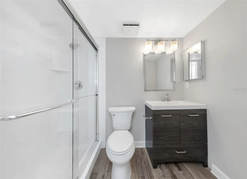 1281 PINE RIDGE CIRCLE E #A2 Tarpon Springs, FL 34688