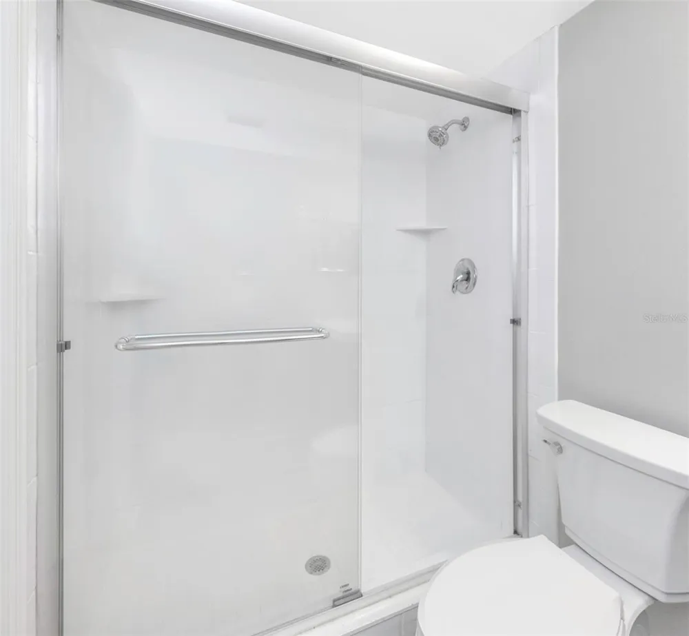 1281 PINE RIDGE CIRCLE E #A2 Tarpon Springs, FL 34688