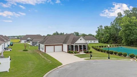 89 W Heritage Drive