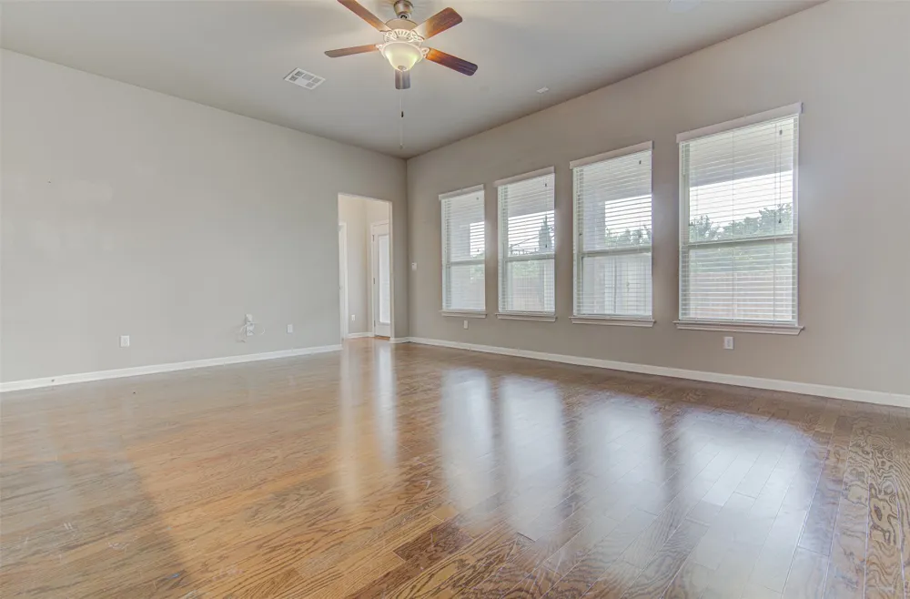 2712 Enza Court Round Rock, TX 78665