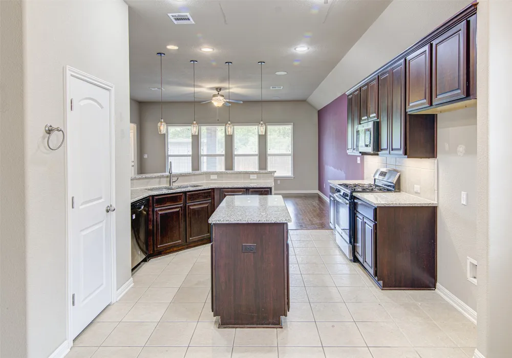 2712 Enza Court Round Rock, TX 78665