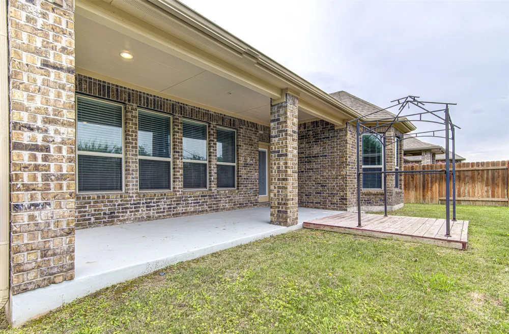 2712 Enza Court Round Rock, TX 78665