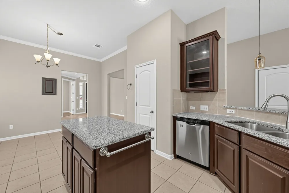 2712 Enza Court Round Rock, TX 78665