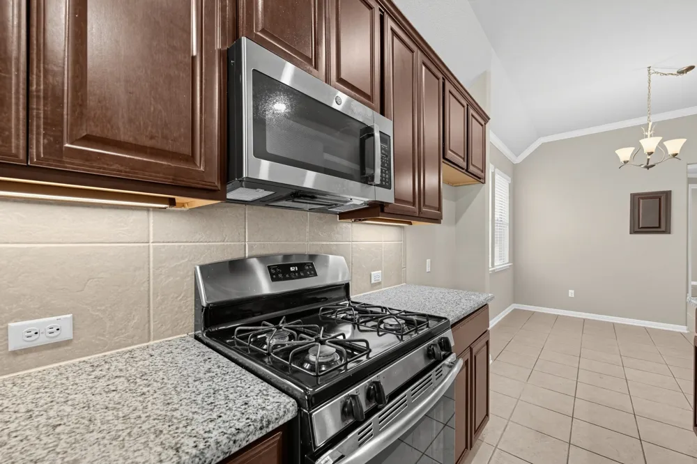 2712 Enza Court Round Rock, TX 78665