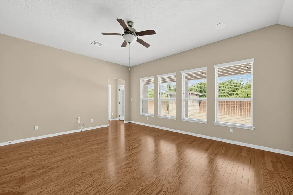 2712 Enza Court Round Rock, TX 78665