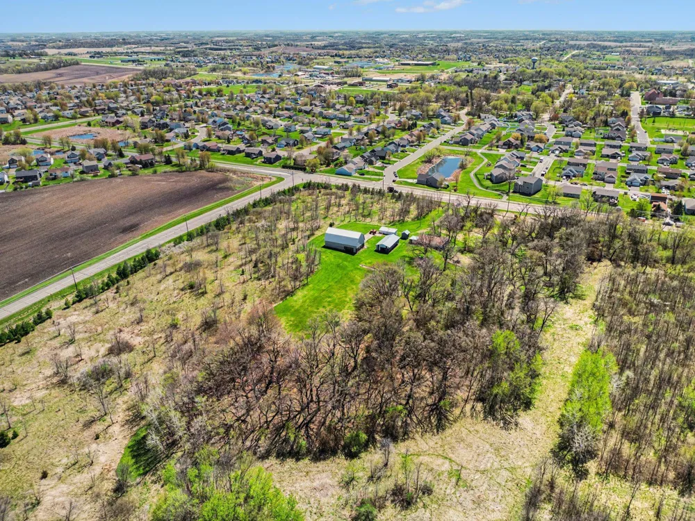 8071 70th Street W Lonsdale, MN 55046