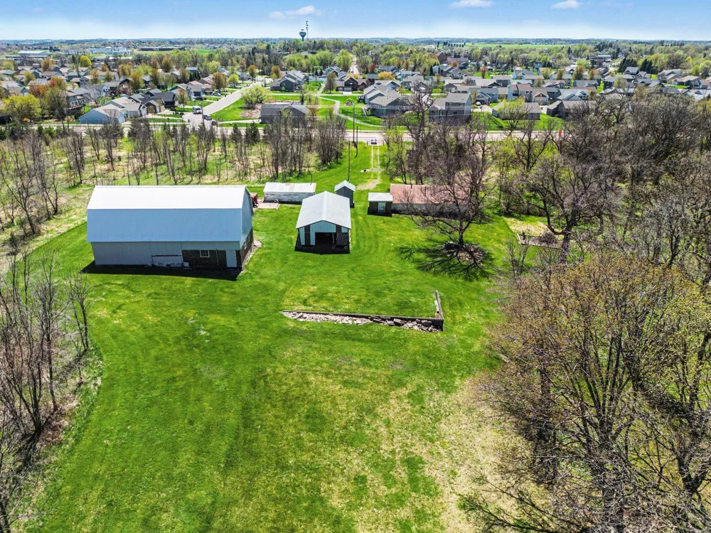 8071 70th Street W Lonsdale, MN 55046