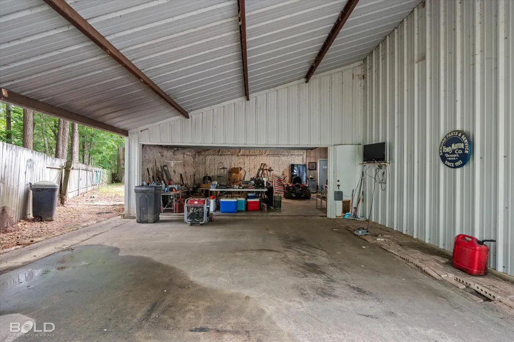 120 Gray Circle Benton, LA 71006