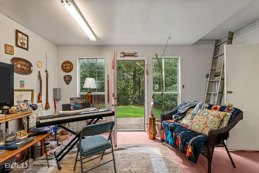 120 Gray Circle Benton, LA 71006