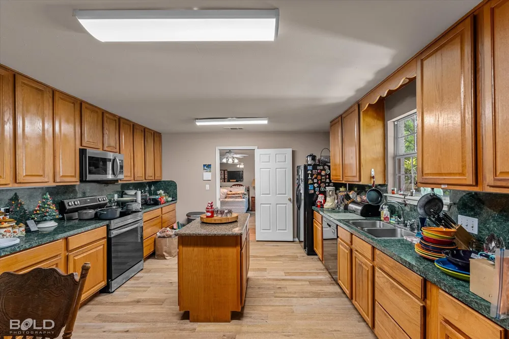 120 Gray Circle Benton, LA 71006