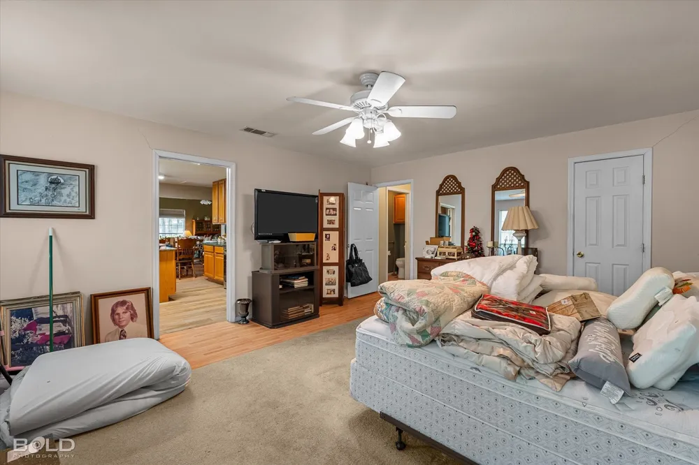 120 Gray Circle Benton, LA 71006