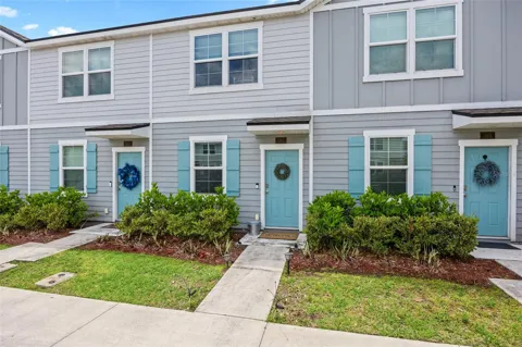 585 RUNNING WOODS STREET