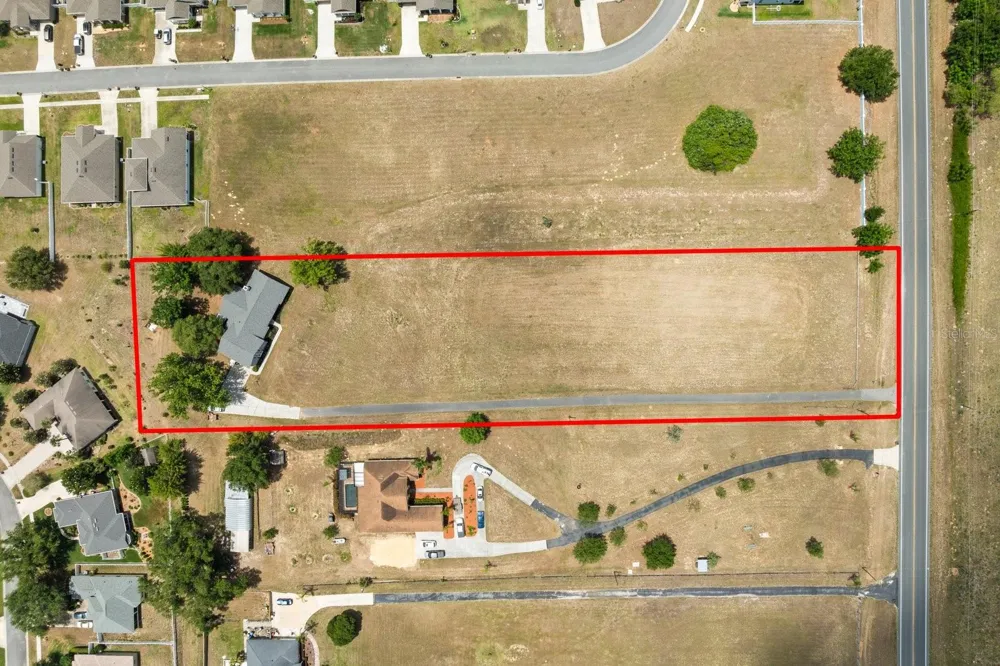 37153 COUNTY ROAD 452 Grand Island, FL 32735