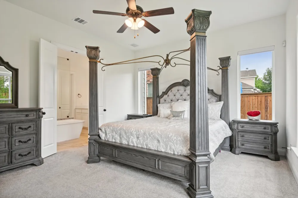 925 Oglethorpe Lane Savannah, TX 76227