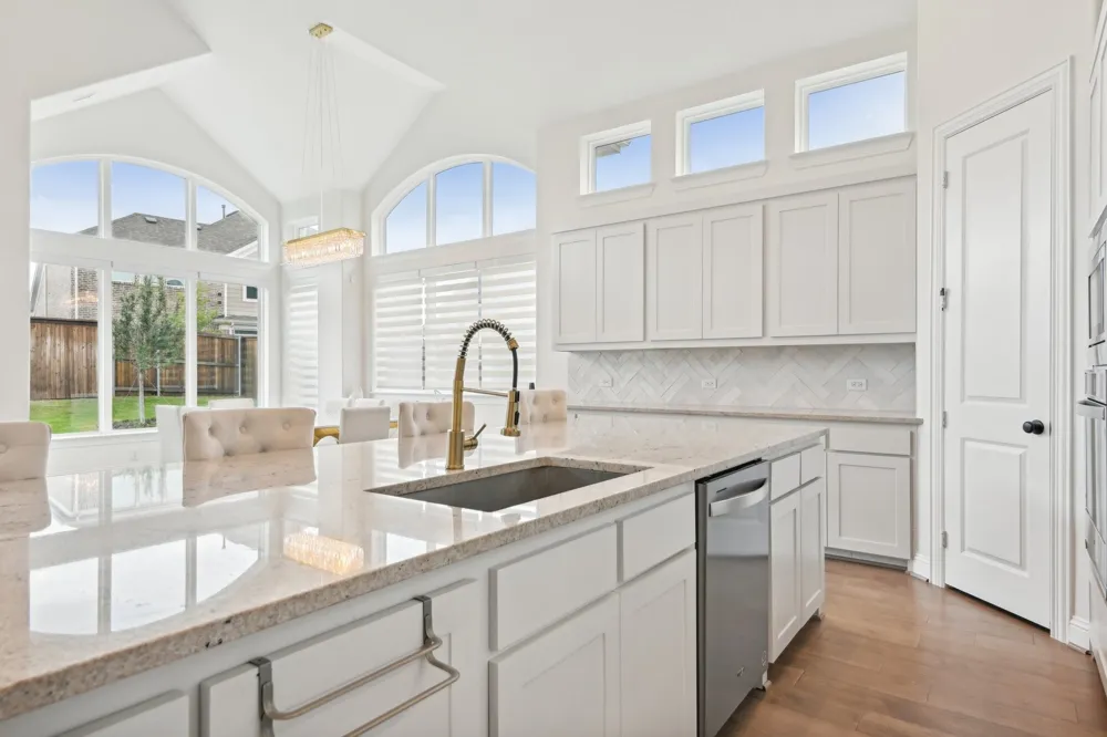 925 Oglethorpe Lane Savannah, TX 76227