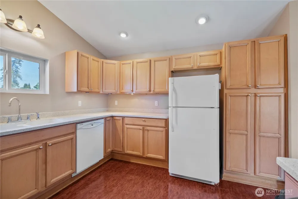 928 W Cherry Street Centralia, WA 98531