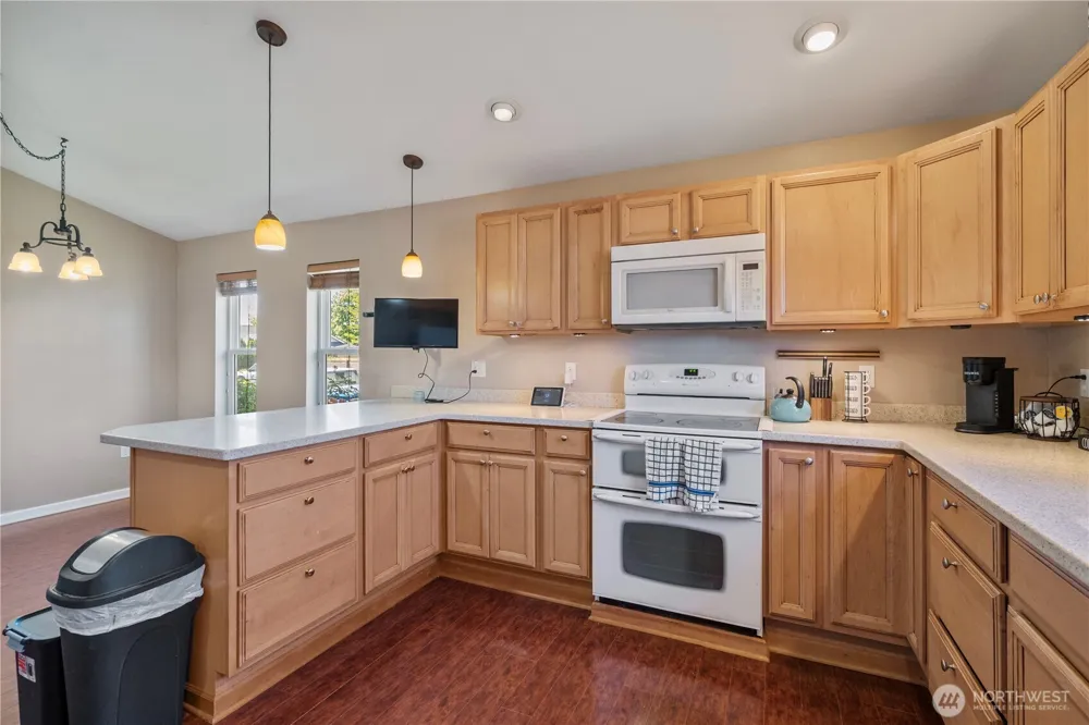 928 W Cherry Street Centralia, WA 98531