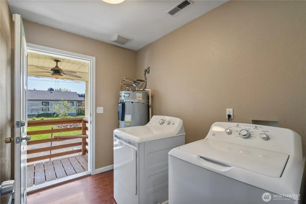 928 W Cherry Street Centralia, WA 98531