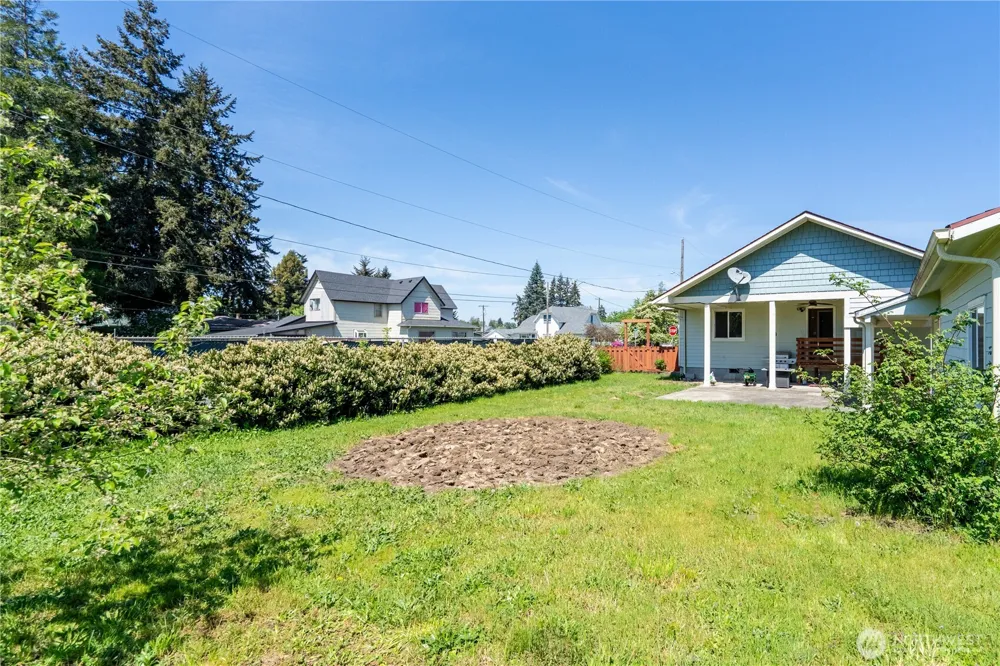 928 W Cherry Street Centralia, WA 98531