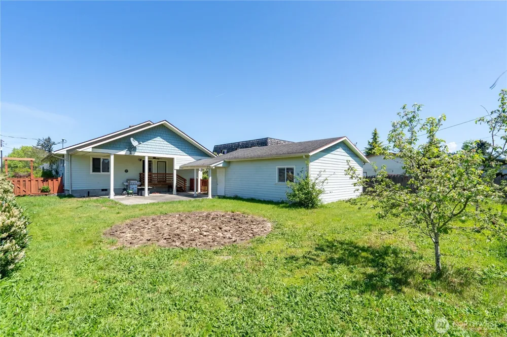 928 W Cherry Street Centralia, WA 98531