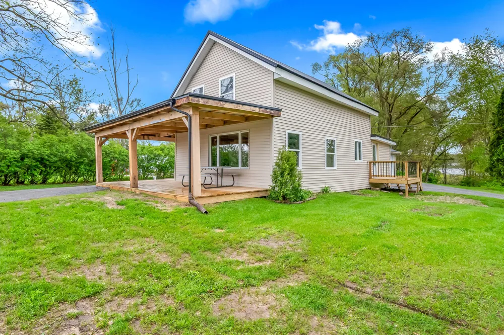 68505 Sweet Lake Road Sturgis, MI 49091