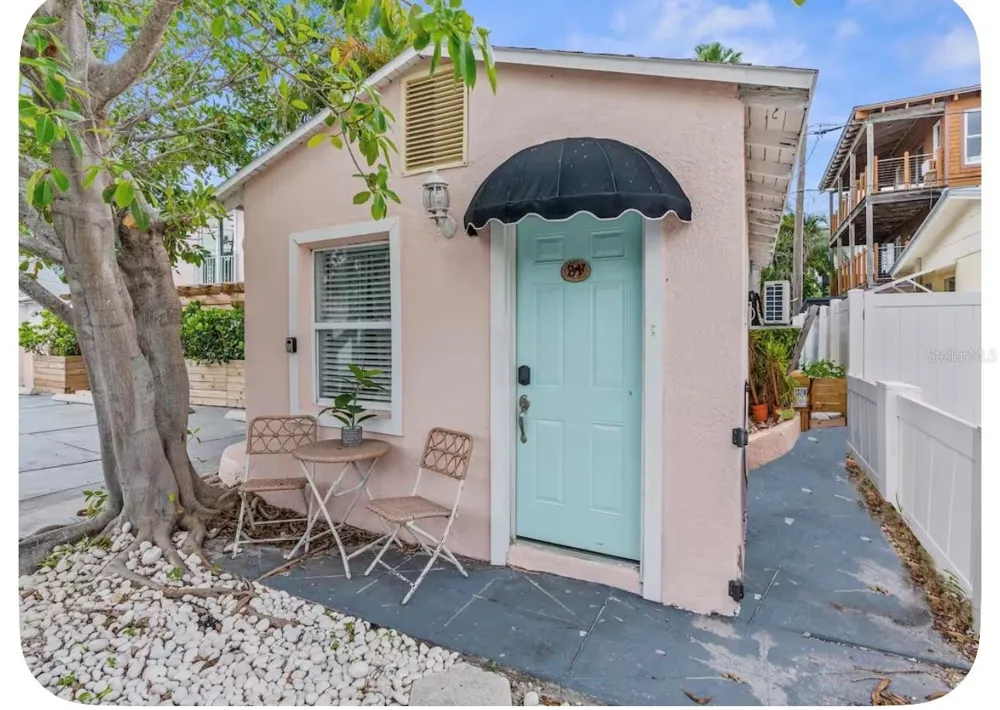 106 E BAY DRIVE Treasure Island, FL 33706
