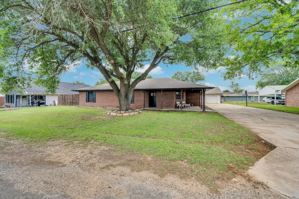 505 Trice Street Maypearl, TX 76064