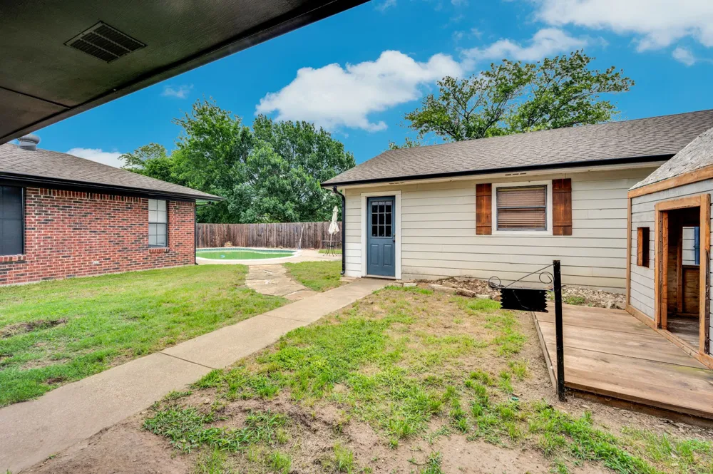 505 Trice Street Maypearl, TX 76064