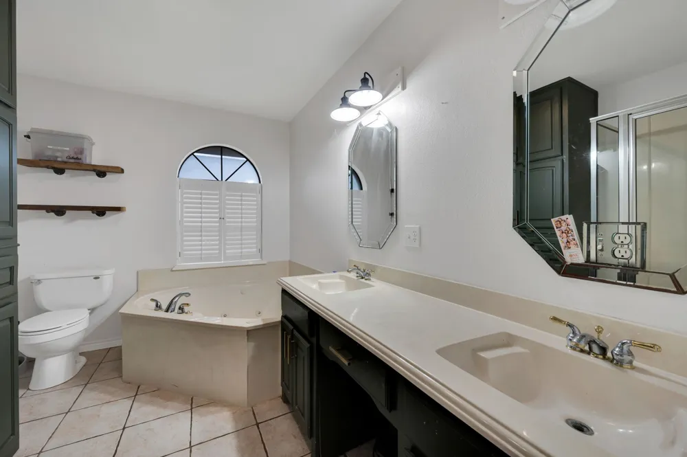 505 Trice Street Maypearl, TX 76064