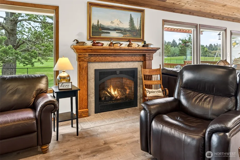 1211 314th Place Ocean Park, WA 98640