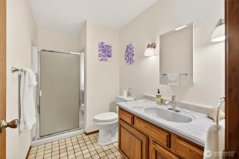 1211 314th Place Ocean Park, WA 98640