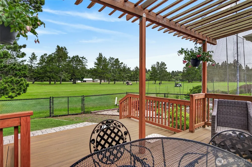 1211 314th Place Ocean Park, WA 98640