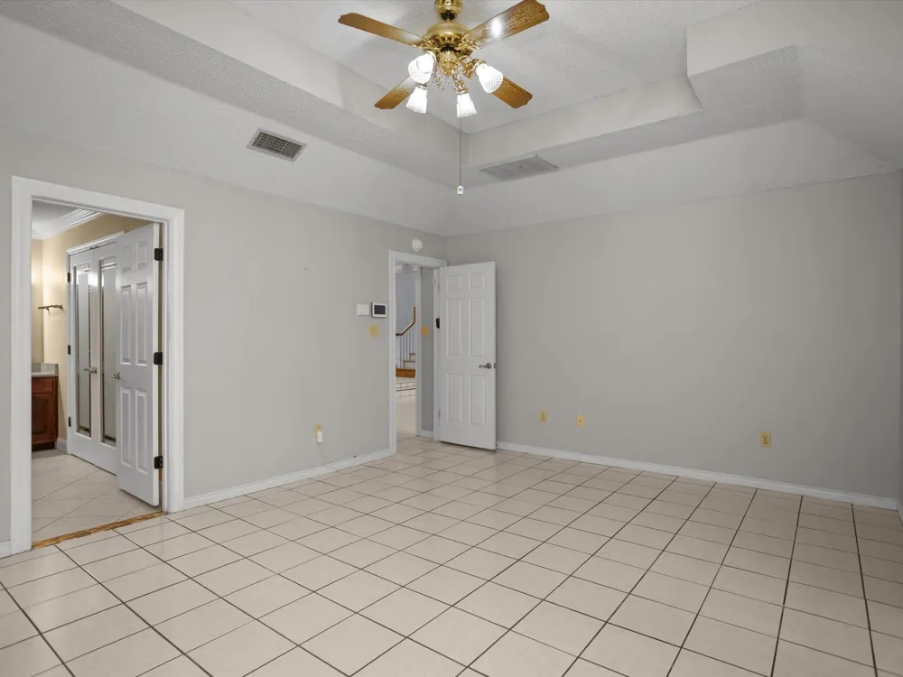 123 Crown Colony Drive Lufkin, TX 75901
