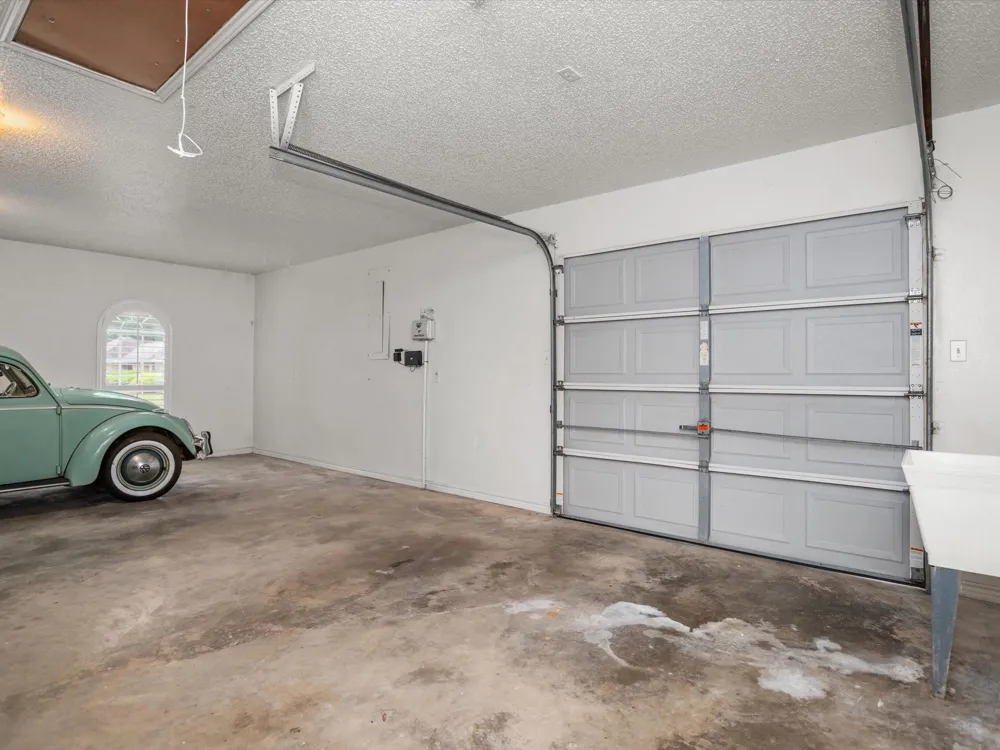 123 Crown Colony Drive Lufkin, TX 75901