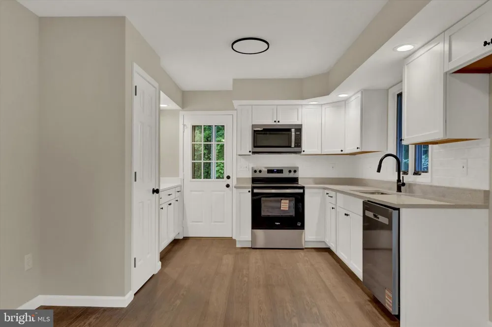 1985 FREELAND ROAD Freeland, MD 21053