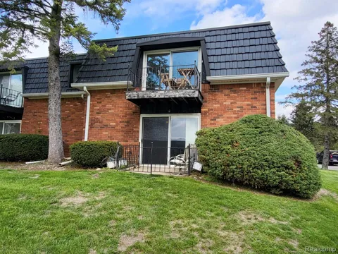 1844 Colonial Village Way #3