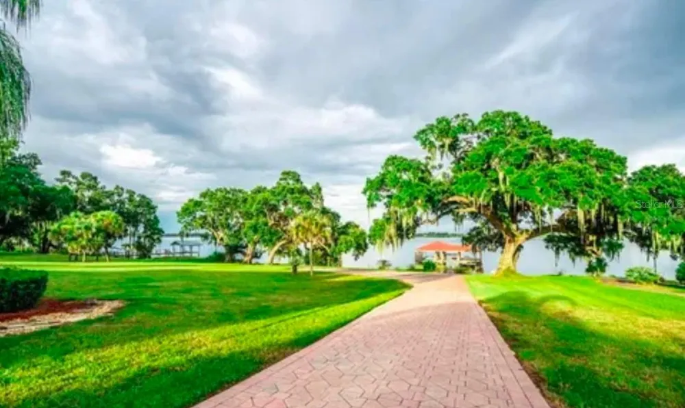 11715 TAYLOR ROAD Thonotosassa, FL 33592
