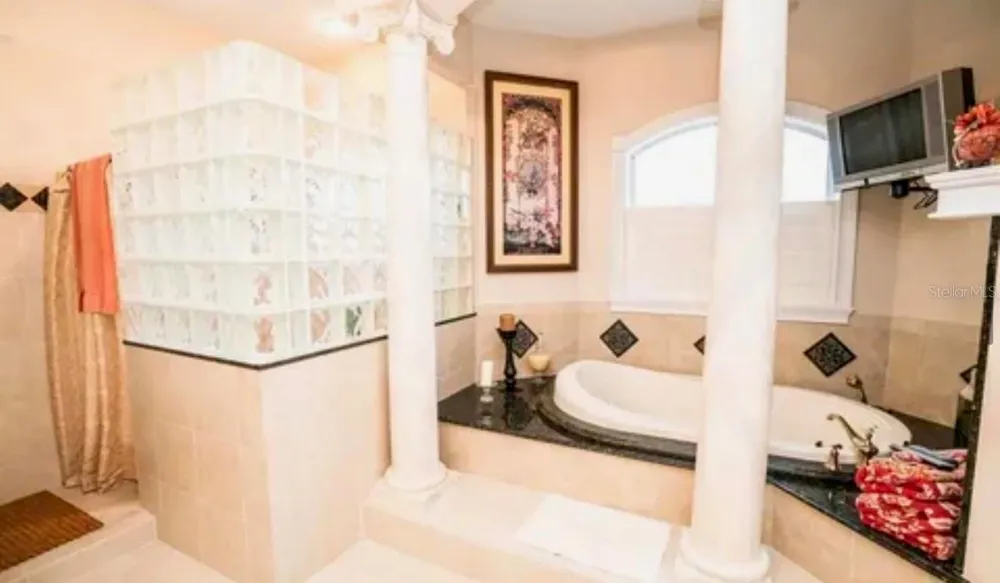 11715 TAYLOR ROAD Thonotosassa, FL 33592