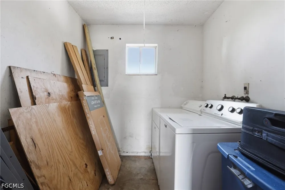 Mississippi Avenue Clewiston, FL 33440