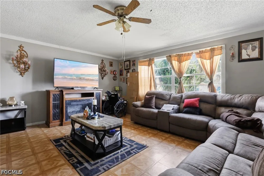 Mississippi Avenue Clewiston, FL 33440