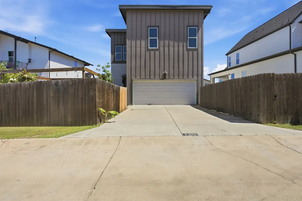 6216 Toscana Avenue Austin, TX 78724