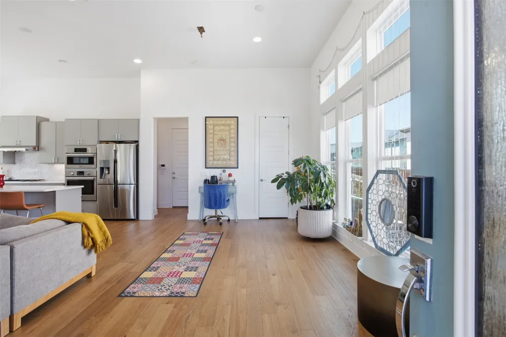 6216 Toscana Avenue Austin, TX 78724