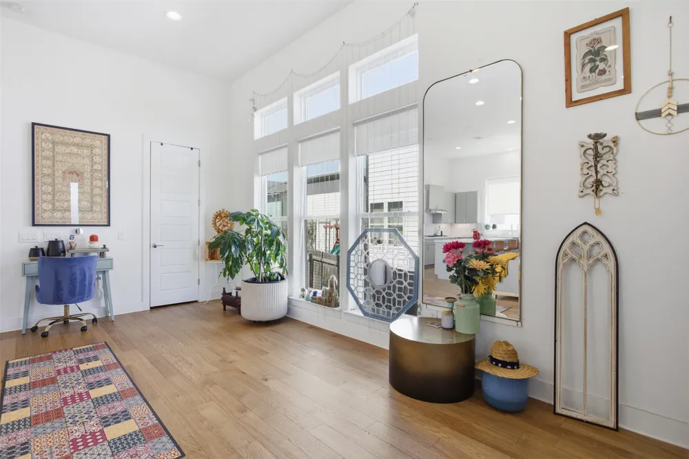6216 Toscana Avenue Austin, TX 78724