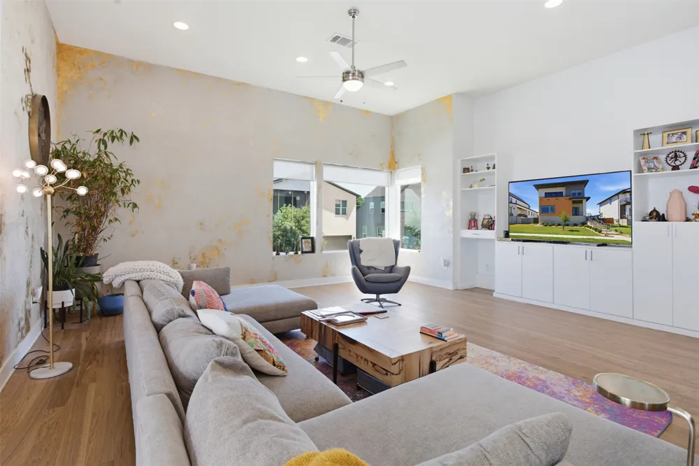6216 Toscana Avenue Austin, TX 78724