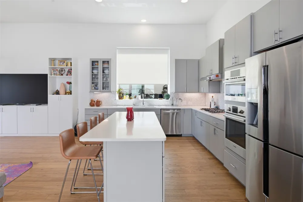 6216 Toscana Avenue Austin, TX 78724