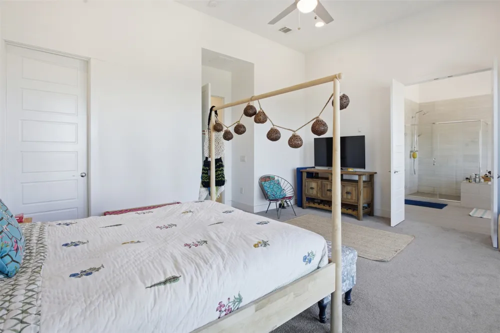 6216 Toscana Avenue Austin, TX 78724