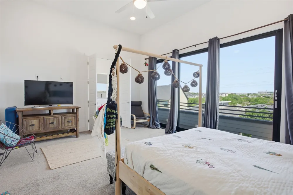 6216 Toscana Avenue Austin, TX 78724
