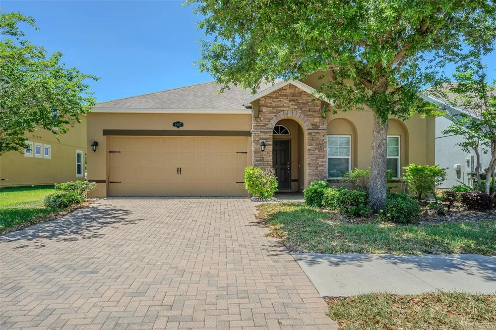 1667 NATURE VIEW DRIVE Lutz, FL 33558